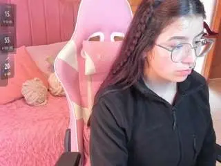 Amyjonnes  live sex cam