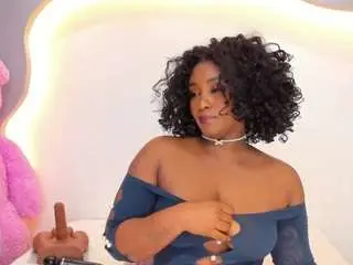 Golden-shamy  live sex cam