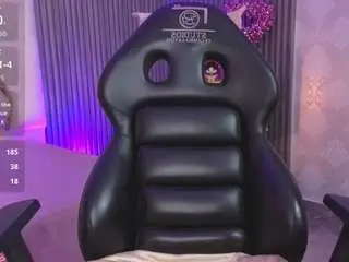 Joselyn-tay  live sex cam