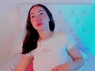 Leahcollins  live sex cam