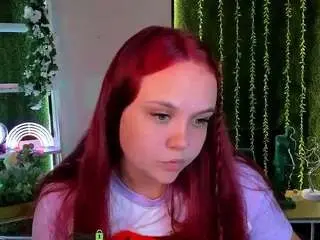 Luna-gold12  live sex cam