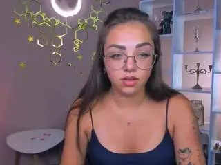 Luna-gold12  live sex cam
