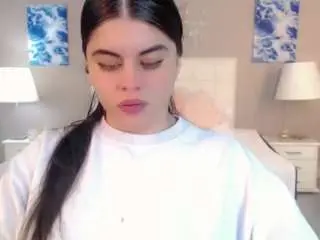 Maddisonivanova1  live sex cam