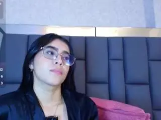 Amy-wats0n  live sex cam