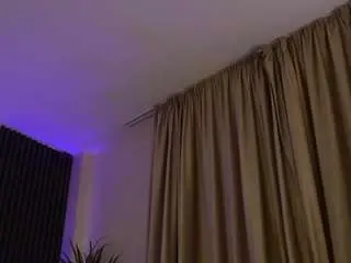 Kimmblaze  live sex cam