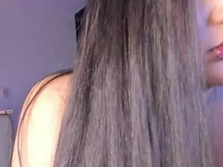 Kimventuri  live sex cam