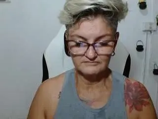 Bety-cum2  live sex cam