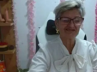 Bety-cum2  live sex cam