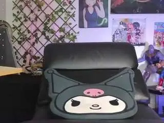 Chirlyy  live sex cam