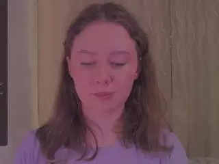 Kira-m  live sex cam