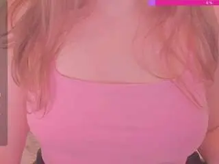 Kira-m  live sex cam
