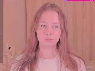 Kira-m  live sex cam