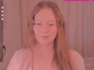 Kira-m  live sex cam