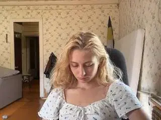 Milahill  live sex cam