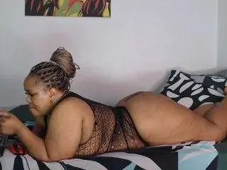 Sexychill1992  live sex cam