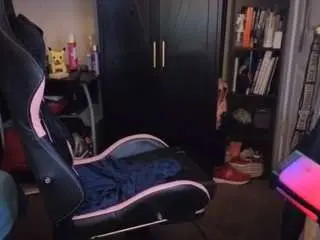 Tokyodagoddess  live sex cam