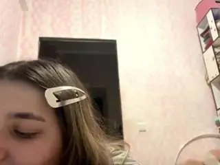 Vashtiproveaux  live sex cam