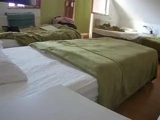 Voyeurcam-julmodels-bed-2  live sex cam