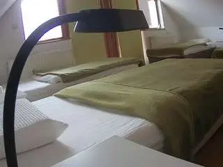 Voyeurcam-julmodels-bed-2  live sex cam