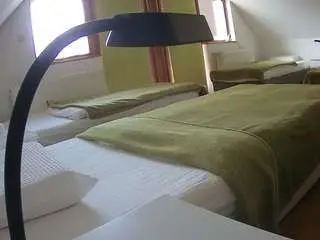 Voyeurcam-julmodels-bed-2  live sex cam