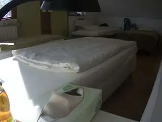 Voyeurcam-julmodels-bed-2  live sex cam