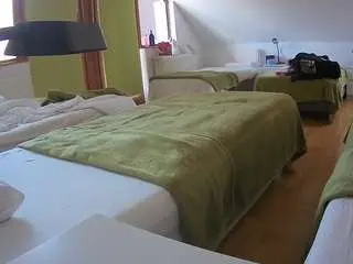 Voyeurcam-julmodels-bed-2  live sex cam