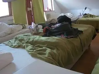 Voyeurcam-julmodels-bed-2  live sex cam