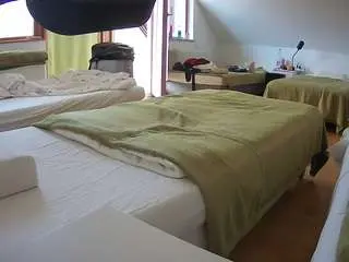 Voyeurcam-julmodels-bed-2  live sex cam