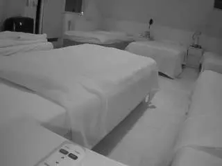 Voyeurcam-julmodels-bed-2  live sex cam