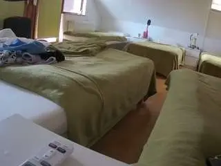 Voyeurcam-julmodels-bed-2  live sex cam