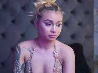 Biankaviper  live sex cam