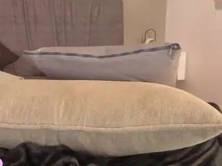 Cherry-snow  live sex cam