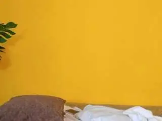 Giorgia-kowalski  live sex cam