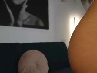 Izybelle  live sex cam