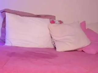 Violette-rouse  live sex cam