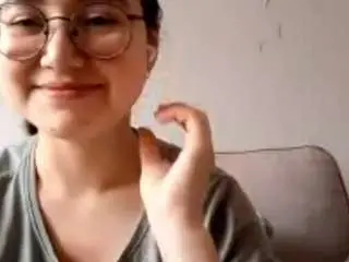 Astridvermilyea  live sex cam