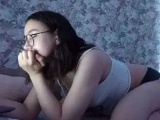 Astridvermilyea  live sex cam