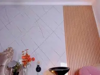 Sara-dreamss  live sex cam