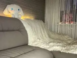 Shainacloos  live sex cam