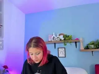 Cristalfoxy  live sex cam