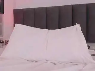 Cristalfoxy  live sex cam