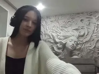 Hedybraaten  live sex cam