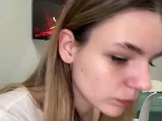 Jenniekrone  live sex cam