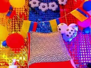 Karlaliones99  live sex cam