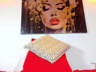 Karlaliones99  live sex cam