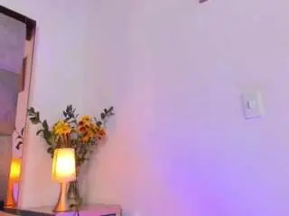 Nella-joly  live sex cam