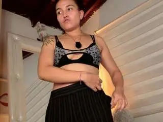 Nella-joly  live sex cam