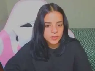 Niicole-fox2  live sex cam