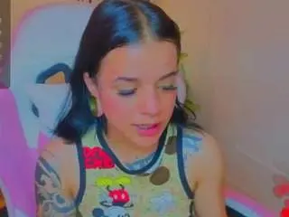 Niicole-fox2  live sex cam