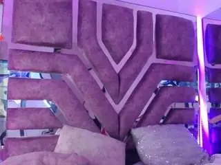 Charlotte-miles  live sex cam